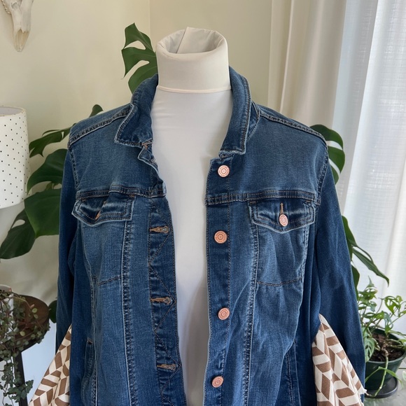 Wild Hope Upcycled Green Patterned Kantha Stretch Jean Jacket M - Picture 3 of 14